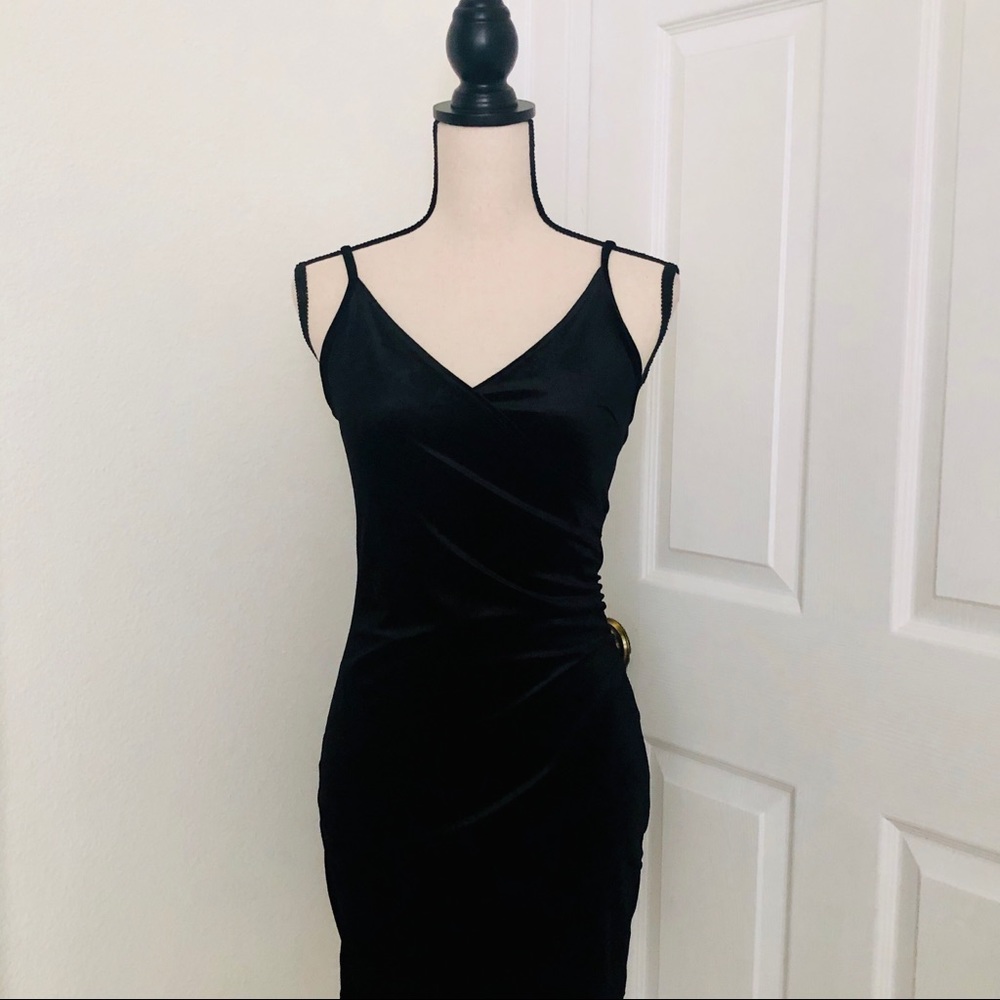 FOREVER 21 Little Black Dress